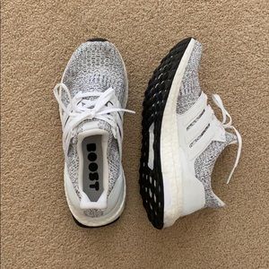 Women’s Adidas Ultraboost Cloud White size 6